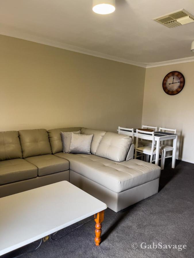 Kulin Erindale Apartments Esterno foto
