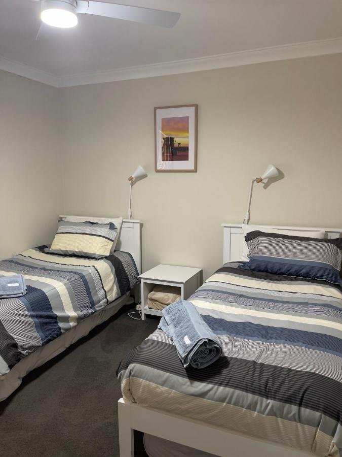 Kulin Erindale Apartments Esterno foto